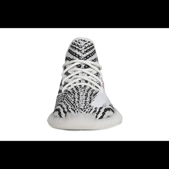 BNIB Yeezy 350 V2 - Picture 4 of 8